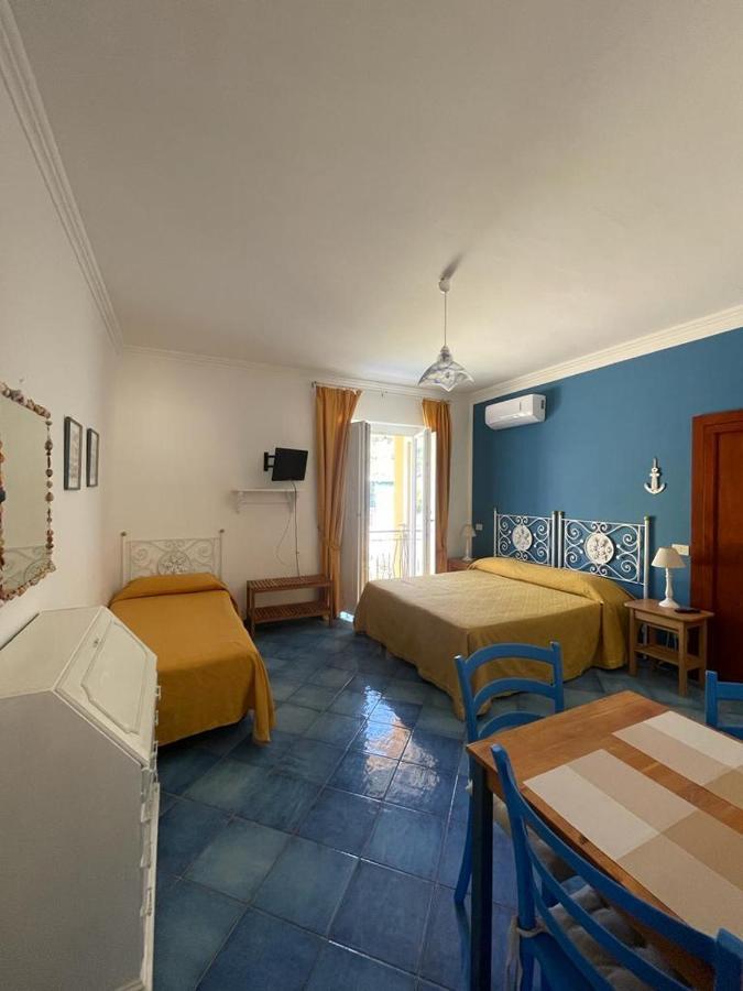 Ponza Inn- Casa Giovanna Eksteriør bilde